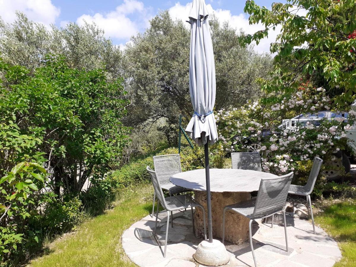 Le Jas Du Colombier Villa Moustiers-Sainte-Marie Exterior photo