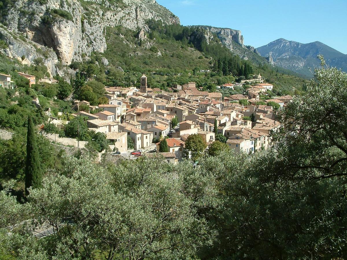 Le Jas Du Colombier Villa Moustiers-Sainte-Marie Exterior photo