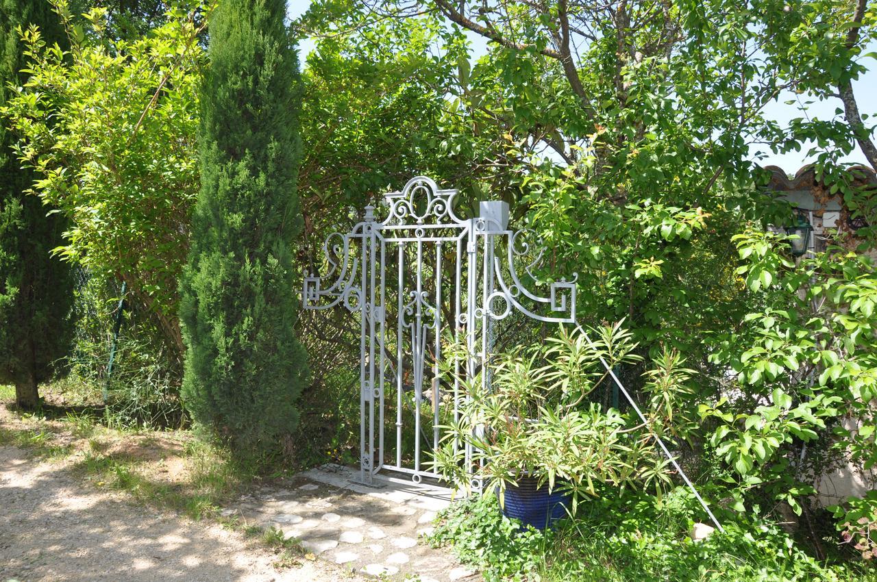 Le Jas Du Colombier Villa Moustiers-Sainte-Marie Exterior photo